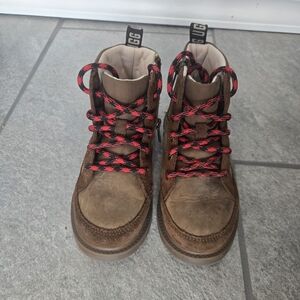 Gucci Brown Men's Boots with Red Accents